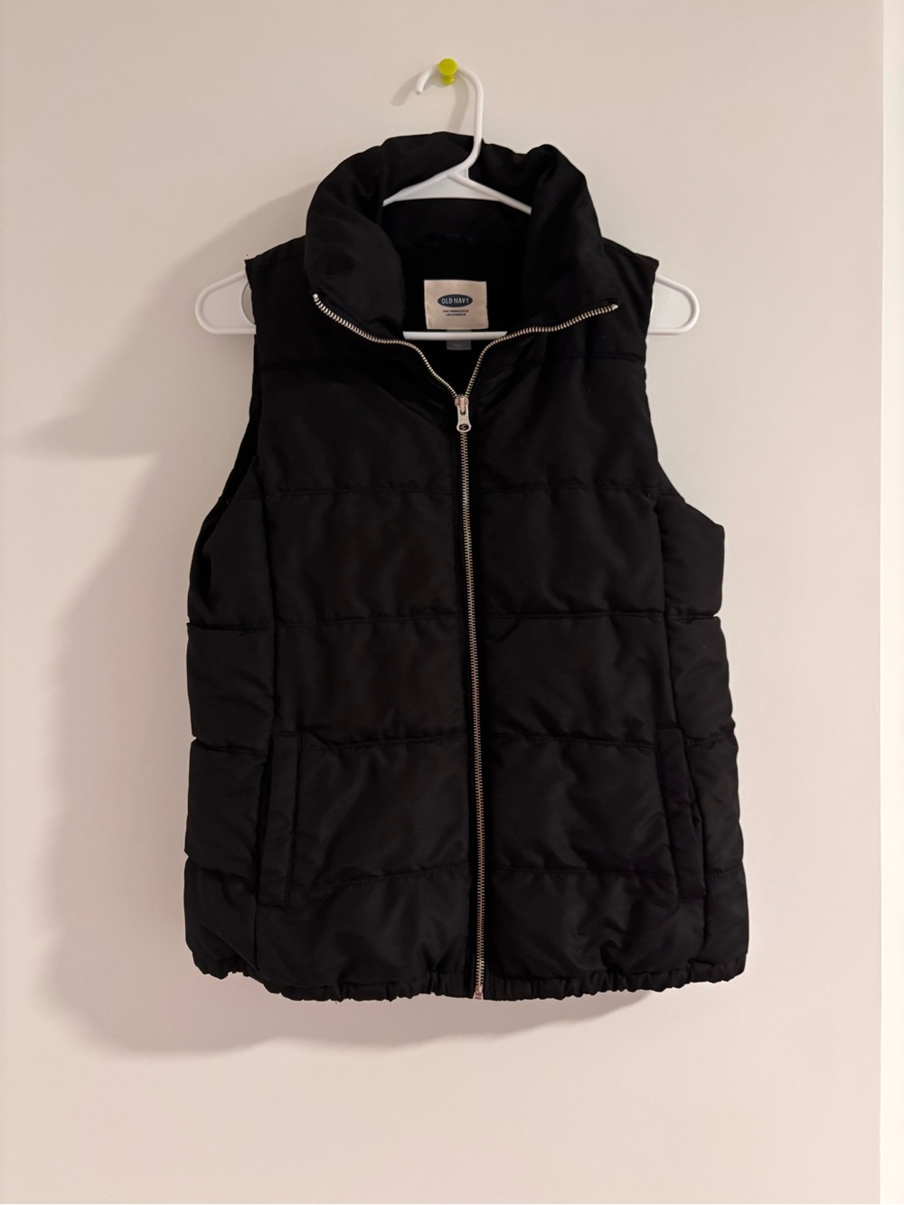 Old Navy Black Fleece-Lined Jacket with White Tag Detail